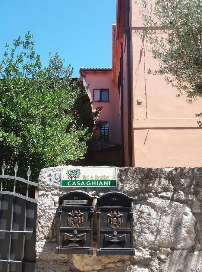 Isili B&B Casa Ghiani المظهر الخارجي الصورة
